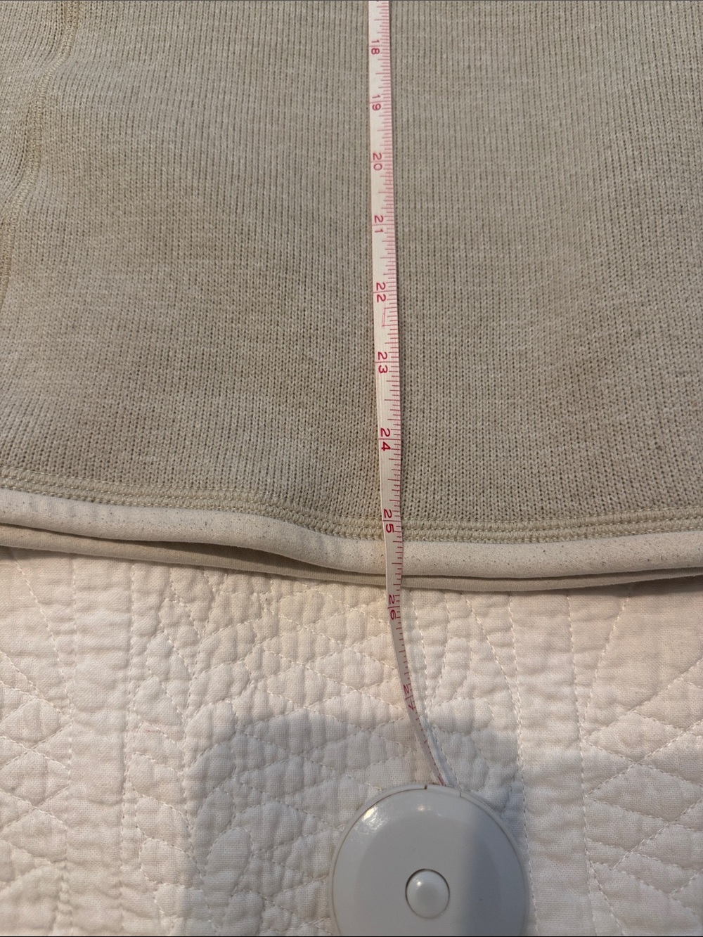 Patagonia Women's Cream 1/4-Zip Sweater Size L - Picture 8 of 8